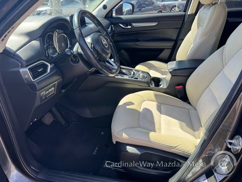 Used 2019 MAZDA CX-5 Touring FWD image 12