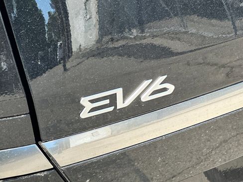 New 2025 Kia EV6 Wind image 26