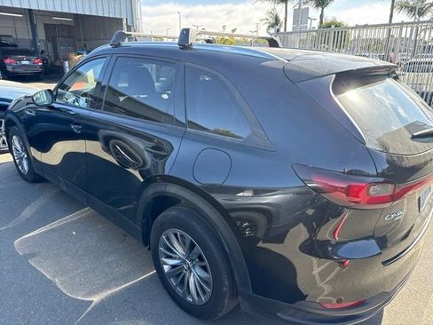 Used 2024 MAZDA CX-90 Plug-In Hybrid w/ Preferred AWD/4WD image 7