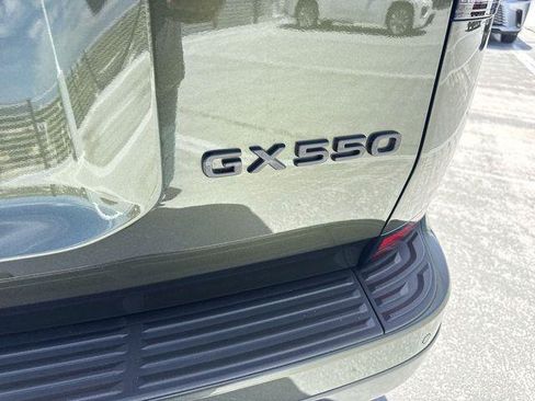 Certified 2025 Lexus GX 550 w/ Cold Area Package AWD/4WD image 26