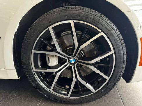 Used 2021 BMW 540i xDrive w/ M Sport Package AWD/4WD image 47