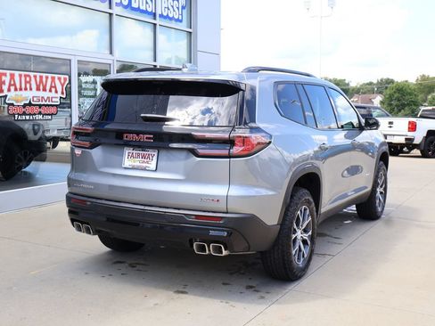New 2026 GMC Acadia AT4 w/ LPO, Floor Liner Package AWD/4WD image 3