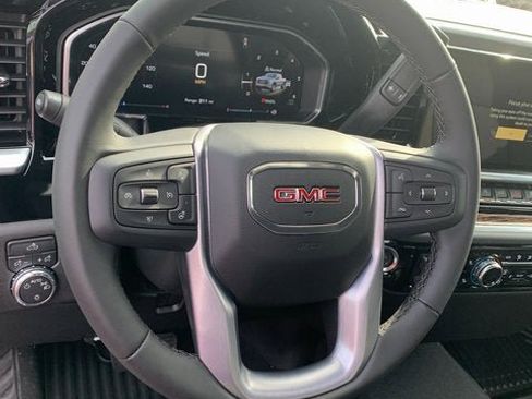 New 2026 GMC Sierra 1500 SLE w/ Preferred Package image 22