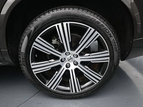 Used 2023 Volvo XC90 B6 Ultimate w/ Protection Package Premier AWD/4WD image 10