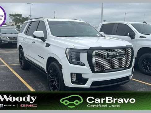 Used 2022 GMC Yukon Denali w/ Denali Premium Package AWD/4WD image 1