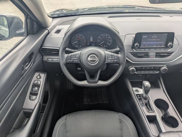 Used 2024 Nissan Altima 2.5 S FWD image 29