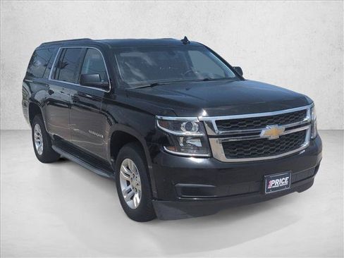 Used 2016 Chevrolet Suburban LS RWD image 3