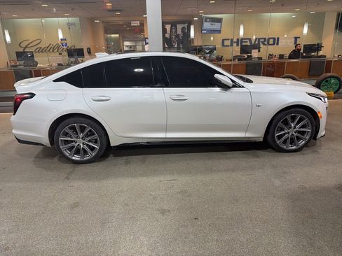 Used 2022 Cadillac CT5 Sport image 6