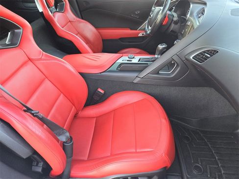 Used 2017 Chevrolet Corvette Grand Sport image 9