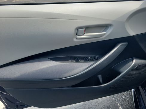 Used 2023 Toyota Corolla LE FWD image 19