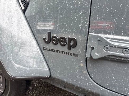 New 2026 Jeep Gladiator Sport image 33