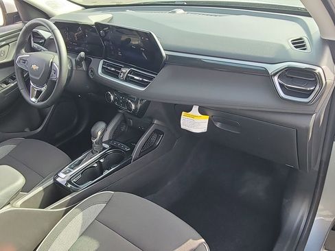 Used 2026 Chevrolet TrailBlazer LT w/ Convenience Package image 27