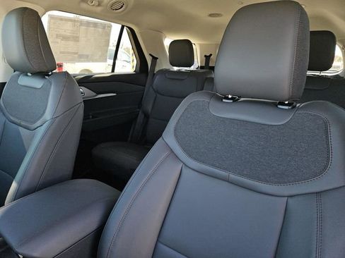 New 2026 Ford Explorer Active w/ Active Comfort Package image 24