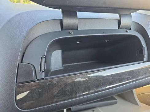 Used 2016 Dodge Grand Caravan SE w/ Quick Order Package 29E SE FWD image 30