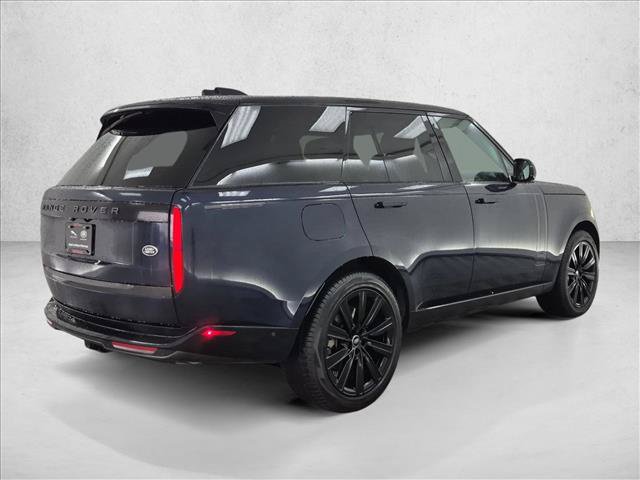 Used 2023 Land Rover Range Rover SE AWD/4WD image 5
