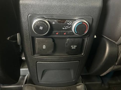 Used 2023 Ford Explorer Platinum w/ Technology Package AWD/4WD image 12