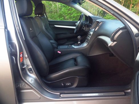 Used 2009 INFINITI G37 x Sedan w/ Premium Pkg AWD/4WD image 18