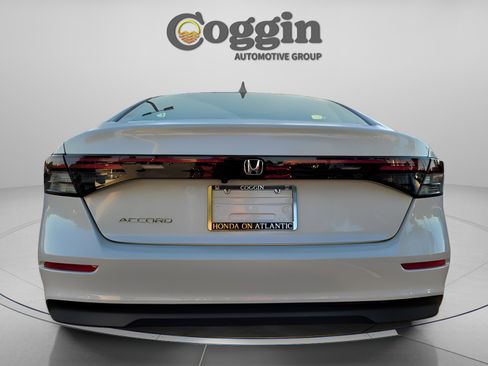 New 2025 Honda Accord LX image 4