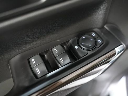 Used 2020 Chevrolet Silverado 1500 LT w/ All-Star Edition AWD/4WD image 12