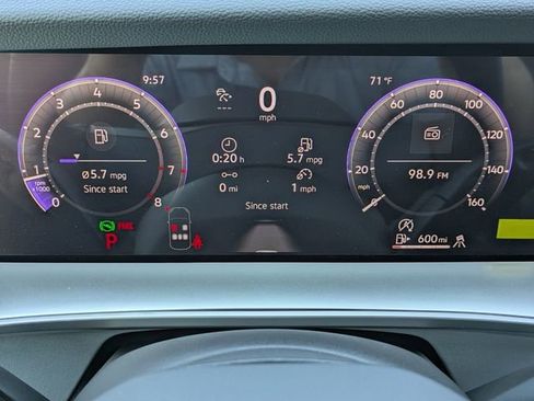 New 2026 Volkswagen Tiguan SE R-Line AWD/4WD image 30