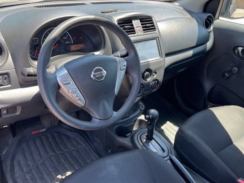 Used 2019 Nissan Versa S Plus FWD image 6