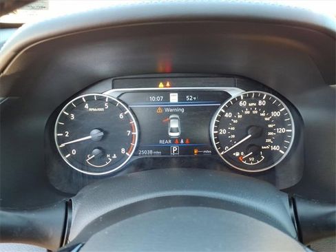 Used 2023 Nissan Altima 2.5 SV w/ SV Premium Package image 16