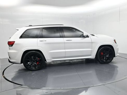 Used 2018 Jeep Grand Cherokee Trackhawk AWD/4WD image 8