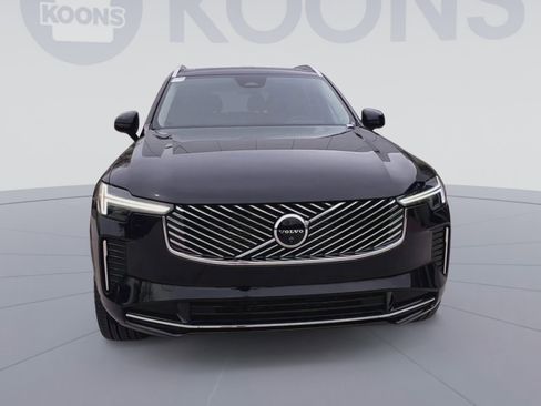 New 2026 Volvo XC90 B6 Plus w/ Protection Package Premier image 4