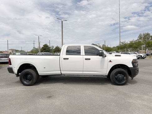 Used 2026 RAM 3500 Tradesman AWD/4WD image 2