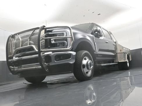 Used 2025 Ford F350 Lariat w/ Chrome Package AWD/4WD image 46