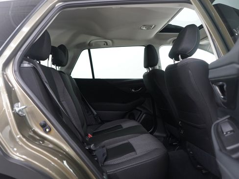 Used 2025 Subaru Outback Premium image 12