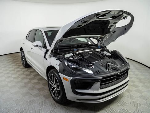 New 2026 Porsche Macan S AWD/4WD image 34
