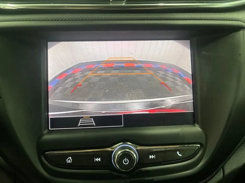 Used 2023 Chevrolet TrailBlazer LT FWD image 22