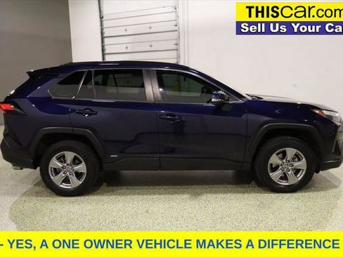 Used 2022 Toyota RAV4 XLE w/ Convenience Package image 8