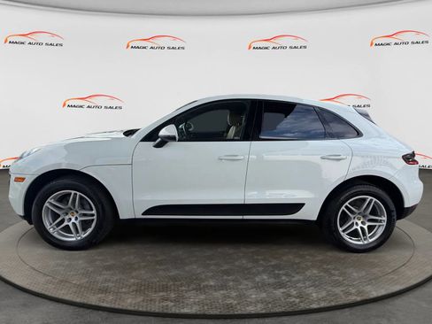 Used 2017 Porsche Macan AWD/4WD image 7