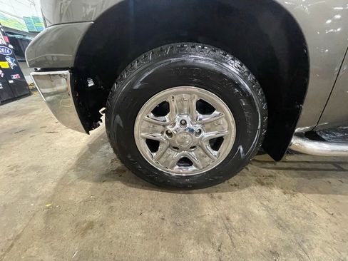 Used 2012 Toyota Tundra 4x4 Double Cab w/ Tow Pkg image 40