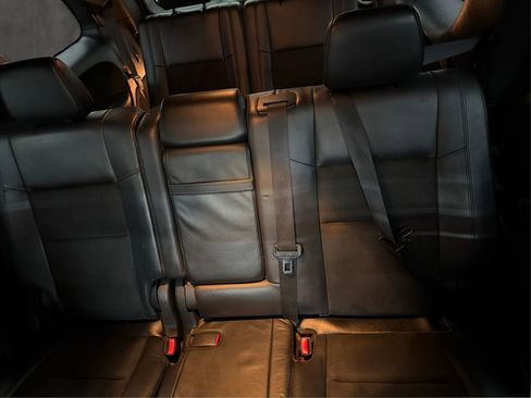 Used 2018 Dodge Durango GT image 34