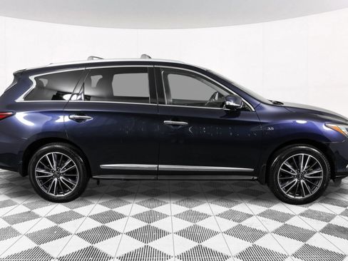 Used 2020 INFINITI QX60 Signature Edition AWD/4WD image 16