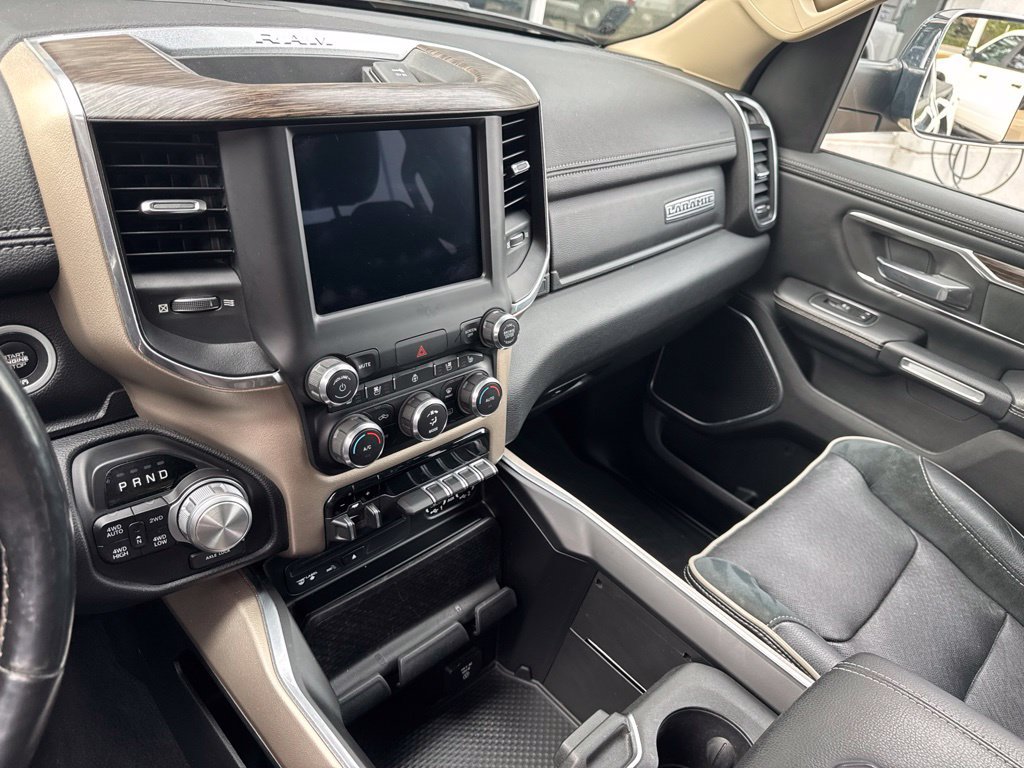 Used 2019 RAM 1500 Laramie AWD/4WD image 14