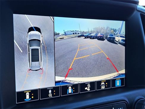 Used 2022 GMC Terrain AT4 w/ Tech Package image 2