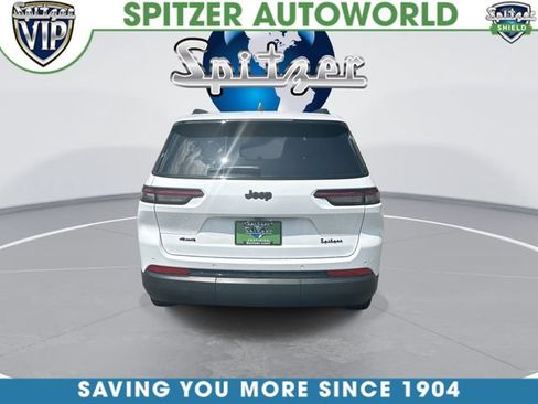 Used 2023 Jeep Grand Cherokee L Laredo AWD/4WD image 8