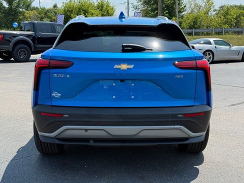 Used 2024 Chevrolet Blazer EV LT AWD/4WD image 7