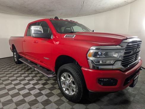 Used 2023 RAM 3500 Laramie AWD/4WD image 5