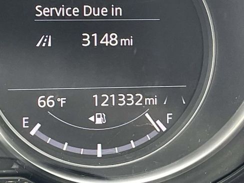 Used 2018 MAZDA CX-5 Touring w/ Preferred Equipment Package FWD image 24