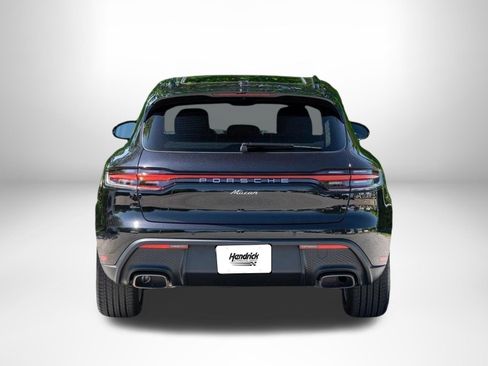 Used 2026 Porsche Macan AWD/4WD image 7