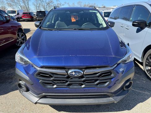 Used 2025 Subaru Crosstrek 2.0i Premium image 6