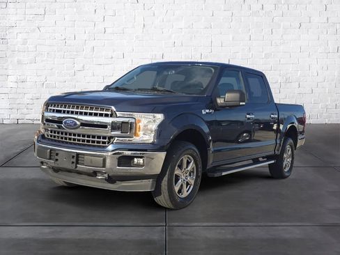 Used 2018 Ford F150 XLT w/ Equipment Group 301A Mid image 6