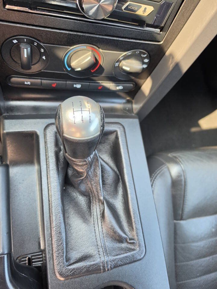 Used 2008 Ford Mustang GT RWD image 16