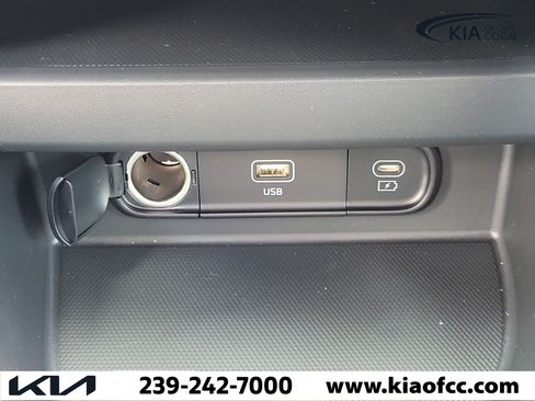 New 2026 Kia Seltos S FWD image 26