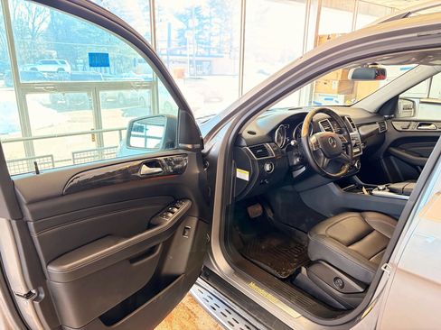 Used 2012 Mercedes-Benz ML 350 4MATIC image 10